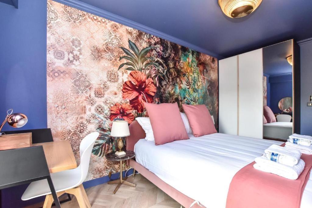 Luxury Paris La Vie En Rose Jacuzzi Terrasse Parking Apartment Exterior photo